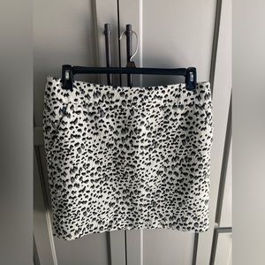 Ann Taylor LOFT Leopard print skirt